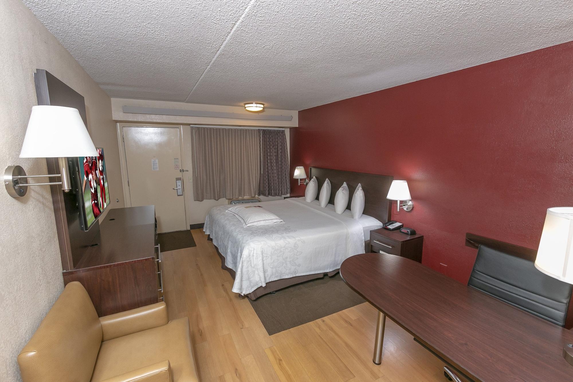Red Roof Inn Plus+ University At Buffalo - Amherst Exteriör bild